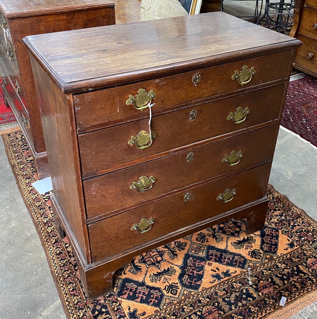 A George III oak chest of four drawers, width 89cm, depth 48cm, height 92cm